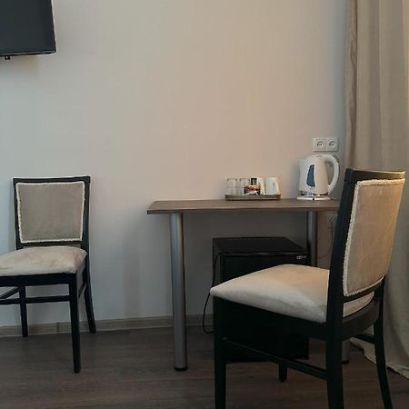 Bina N28 Hotel Кутаиси Екстериор снимка